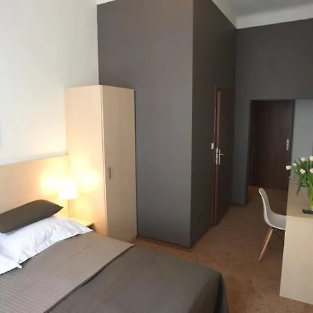 アパートホテル Ingo クラクフ