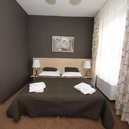 アパートホテル Ingo クラクフ