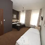 Ingo Aparthotel Krakov