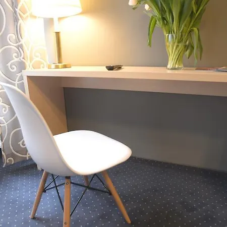 Ingo Ξενοδοχείο με διαμερίσματα 3*