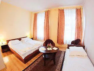 Ingo Apartahotel 3*